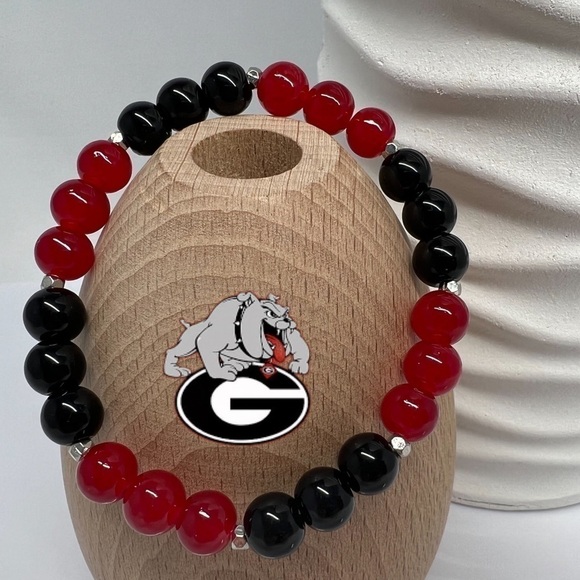 RED & Black Stretch Beaded Bracelet 6.5” - Picture 15 of 15